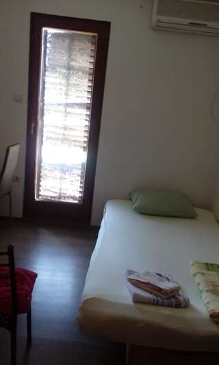 Апартаменты Apartment and Studio Ćinćur Бар Апартаменты с 2 спальнями-4