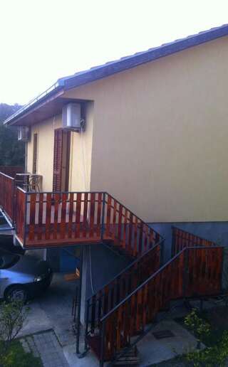 Апартаменты Apartment and Studio Ćinćur Бар Номер-студио с видом на море-16