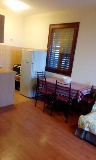 Апартаменты Apartment and Studio Ćinćur Бар Номер-студио с видом на море-20