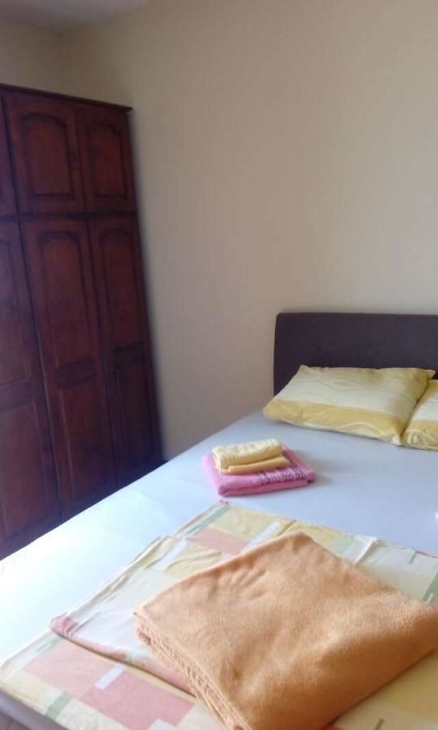 Апартаменты Apartment and Studio Ćinćur Бар-12